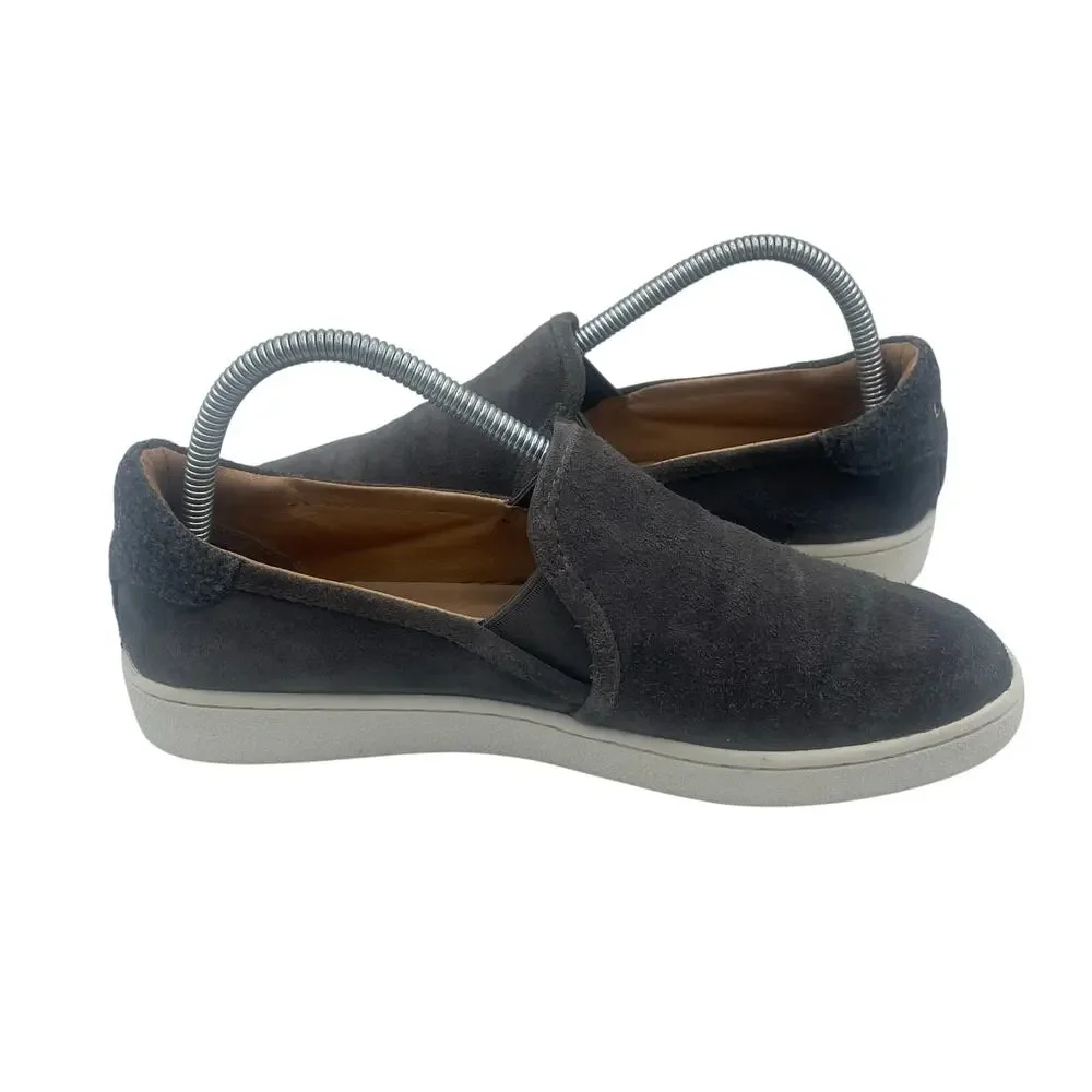 Ugg Cas Suede Slip On Shoes Gray Comfort Casual Womens 8